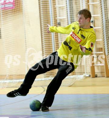 Handball Bundesliga. SC Ferlach gegen HSG Holding Graz. Matthias Meleschnig (Ferlach). Ferlach, 6.9.2014.
Foto: Kuess
---
pressefotos, pressefotografie, kuess, qs, qspictures, sport, bild, bilder, bilddatenbank