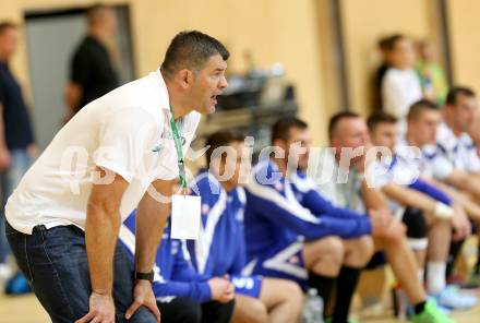 Handball Bundesliga. SC Ferlach gegen HSG Holding Graz. Trainer Gregor Cvijic (Ferlach). Ferlach, 6.9.2014.
Foto: Kuess
---
pressefotos, pressefotografie, kuess, qs, qspictures, sport, bild, bilder, bilddatenbank