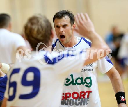 Handball Bundesliga. SC Ferlach gegen HSG Holding Graz. Jubel Miro Barisic (Ferlach). Ferlach, 6.9.2014.
Foto: Kuess
---
pressefotos, pressefotografie, kuess, qs, qspictures, sport, bild, bilder, bilddatenbank