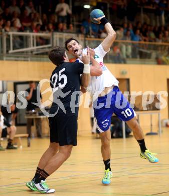 Handball Bundesliga. SC Ferlach gegen HSG Holding Graz. Miro Barisic,  (Ferlach), Marcel Schutting (Graz). Ferlach, 6.9.2014.
Foto: Kuess
---
pressefotos, pressefotografie, kuess, qs, qspictures, sport, bild, bilder, bilddatenbank