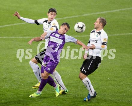 Fussball Regionalliga. SK Austria Klagenfurt gegen SC Sparkasse Weiz. Vedran Vinko,  (Klagenfurt), Stefan Goelles (Weiz). Klagenfurt, 12.9.2014.
Foto: Kuess
---
pressefotos, pressefotografie, kuess, qs, qspictures, sport, bild, bilder, bilddatenbank