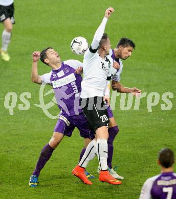 Fussball Regionalliga. SK Austria Klagenfurt gegen SC Sparkasse Weiz. Bernd Kager, Marko Dusak,  (Klagenfurt), Christopher Feiner (Weiz). Klagenfurt, 12.9.2014.
Foto: Kuess
---
pressefotos, pressefotografie, kuess, qs, qspictures, sport, bild, bilder, bilddatenbank