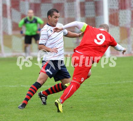 Fussball. Unterliga Ost. KAC 1909 gegen SPG FC Poggersdorf KM. Daniel Barrazutti (KAC), Blaz Brezovacki (Poggersdorf). Klagenfurt, 13.9.2014.
Foto: Kuess
---
pressefotos, pressefotografie, kuess, qs, qspictures, sport, bild, bilder, bilddatenbank