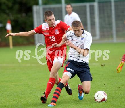 Fussball. Unterliga Ost. KAC 1909 gegen SPG FC Poggersdorf KM. Bernhard Karre (KAC), Ziga Bokal (Poggersdorf). Klagenfurt, 13.9.2014.
Foto: Kuess
---
pressefotos, pressefotografie, kuess, qs, qspictures, sport, bild, bilder, bilddatenbank