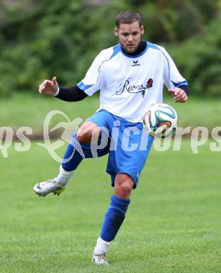 Fussball 1. Klasse C2. HSV gegen Krumpendorf. Heinz Robert Worsch (HSV). Lendorf, am 13.9.2014.
Foto: Kuess
---
pressefotos, pressefotografie, kuess, qs, qspictures, sport, bild, bilder, bilddatenbank