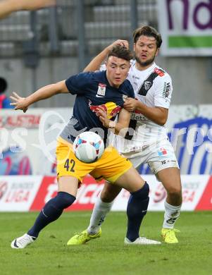 Fussball Bundesliga. RZ Pellets WAC gegen FC Red Bull Salzburg. Nemanja Rnic, (WAC), Nils Quaschner (Salzburg). Klagenfurt, am 14.9.2014.
Foto: Kuess

---
pressefotos, pressefotografie, kuess, qs, qspictures, sport, bild, bilder, bilddatenbank