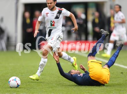 Fussball Bundesliga. RZ Pellets WAC gegen FC Red Bull Salzburg. Nemanja Rnic,  (WAC), Alan Douglas Borges De Carvalho (Salzburg). Klagenfurt, am 14.9.2014.
Foto: Kuess

---
pressefotos, pressefotografie, kuess, qs, qspictures, sport, bild, bilder, bilddatenbank