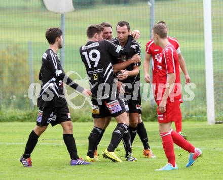 Fussball. Unterliga Ost. Ludmannsdorf gegen Kraig. Torjubel (Kraig).
Ludmannsdorf, 14.9.2014.
Foto: Kuess
---
pressefotos, pressefotografie, kuess, qs, qspictures, sport, bild, bilder, bilddatenbank