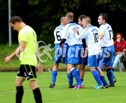 Fussball 1. Klasse C2. HSV gegen Krumpendorf. Torjubel HSV. Lendorf, am 13.9.2014.
Foto: Kuess
---
pressefotos, pressefotografie, kuess, qs, qspictures, sport, bild, bilder, bilddatenbank