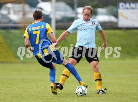 Fussball. 2. Klasse A. Lurnfeld gegen Gitschtal. Robert Franz Josef Granegger, (Lurnfeld), Martin Enzi  (Gitschtal). Moellbruecke, 13.9.2014.
Foto: Kuess
---
pressefotos, pressefotografie, kuess, qs, qspictures, sport, bild, bilder, bilddatenbank