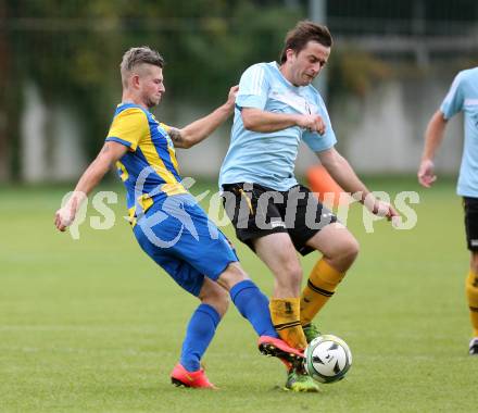 Fussball. 2. Klasse A. Lurnfeld gegen Gitschtal. Benjamin Friedrich Josef Maier,  (Lurnfeld), Hansjoerg Santner (Gitschtal). Moellbruecke, 13.9.2014.
Foto: Kuess
---
pressefotos, pressefotografie, kuess, qs, qspictures, sport, bild, bilder, bilddatenbank