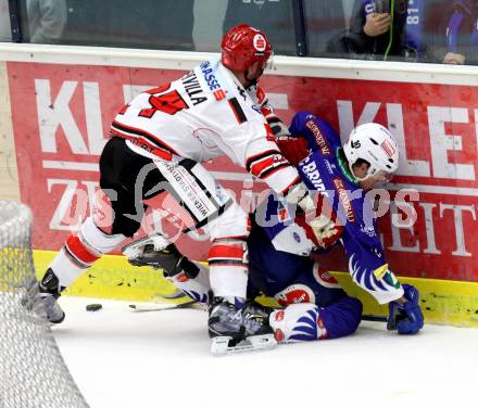 EBEL. Eishockey Bundesliga. EC VSV gegen HC TWK Innsbruck. Sean Ringrose, (VSV), Daniel Frischmann (Innsbruck). Villach, am 19.9.2014.
Foto: Kuess 


---
pressefotos, pressefotografie, kuess, qs, qspictures, sport, bild, bilder, bilddatenbank