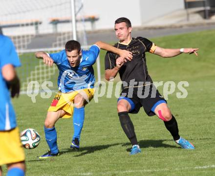 Fussball. Kaerntner Liga. Koettmannsdorf gegen Bleiburg. Christian Hutter (Koettmannsdorf), Adnan Besic (Bleiburg). Koettmannsdorf, 20.9.2014.
Foto: Kuess
---
pressefotos, pressefotografie, kuess, qs, qspictures, sport, bild, bilder, bilddatenbank