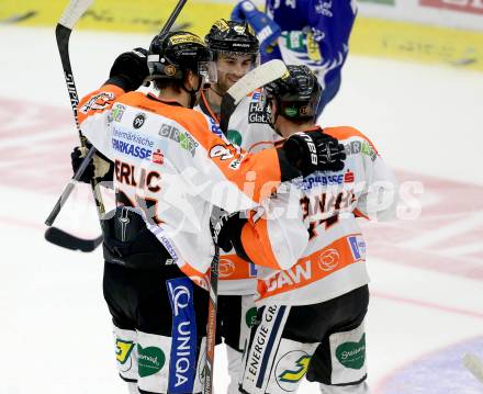 EBEL. Eishockey Bundesliga. EC VSV gegen Moser Medical Graz 99ers.  Torjubel Miha Verlic, Luke Walker, Manuel Ganahl (Graz). Villach, am 19.9.2014.
Foto: Kuess 


---
pressefotos, pressefotografie, kuess, qs, qspictures, sport, bild, bilder, bilddatenbank