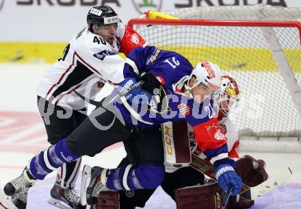 Eishockey. Champions Hockey League VSV gegen Geneve-Servette. Benjamin Petrik #21,  (VSV), Daniel Rubin #40, Christophe Bays #1 (Geneve-Servette). Villach, 23.9.2014.
Foto: Kuess 
---
pressefotos, pressefotografie, kuess, qs, qspictures, sport, bild, bilder, bilddatenbank