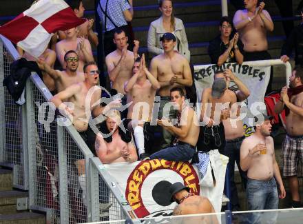 Eishockey. Champions Hockey League VSV gegen Geneve-Servette. Fans (Geneve). Villach, 23.9.2014.
Foto: Kuess 
---
pressefotos, pressefotografie, kuess, qs, qspictures, sport, bild, bilder, bilddatenbank