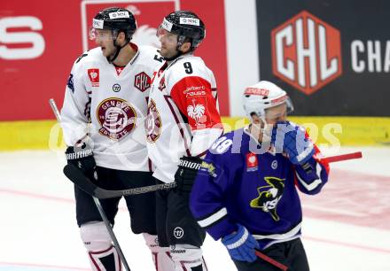 Eishockey. Champions Hockey League VSV gegen Geneve-Servette. Torjubel Christian Marti #54, Juraj Simek #9 (Geneve-Servette). Villach, 23.9.2014.
Foto: Kuess 
---
pressefotos, pressefotografie, kuess, qs, qspictures, sport, bild, bilder, bilddatenbank