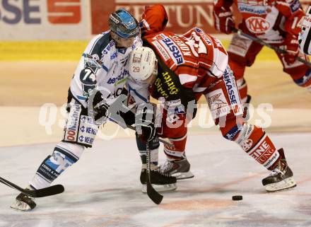 EBEL. Eishockey Bundesliga. KAC gegen EHC LIWEST Linz.  Jakub Koreis, (KAC), Daniel Oberkofler (Linz). Klagenfurt, am 25.9.2014.
Foto: Kuess 

---
pressefotos, pressefotografie, kuess, qs, qspictures, sport, bild, bilder, bilddatenbank