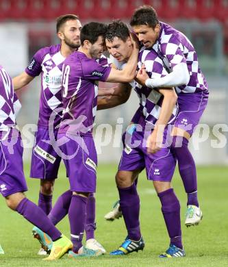 Fussball Regionalliga. SK Austria Klagenfurt gegen Voecklamarkt. Torjubel Ali Hamdemir, Bernd Kager, Marko Dusak (Austria Klagenfurt). Klagenfurt, 26.9.2014.
Foto: Kuess
---
pressefotos, pressefotografie, kuess, qs, qspictures, sport, bild, bilder, bilddatenbank