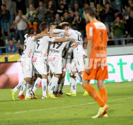 Fussball Bundesliga. RZ Pellets WAC gegen FC Admira Wacker Moedling. Torjubel (WAC). Klagenfurt, am 27.9.2014.
Foto: Kuess

---
pressefotos, pressefotografie, kuess, qs, qspictures, sport, bild, bilder, bilddatenbank