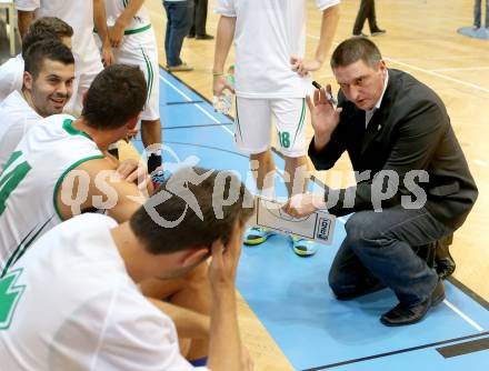 Basketball 2. Bundesliga. KOS Posojilnica Bank Celovec gegen Raiffeisen Radenthein Garnets. Trainer Predrag Radovic (KOS). Klagenfurt, am 27.9.2014.
Foto: Kuess
---
pressefotos, pressefotografie, kuess, qs, qspictures, sport, bild, bilder, bilddatenbank