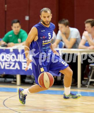 Basketball 2. Bundesliga. KOS Posojilnica Bank Celovec gegen Raiffeisen Radenthein Garnets. Patrick Biedermann (Radenthein). Klagenfurt, am 27.9.2014.
Foto: Kuess
---
pressefotos, pressefotografie, kuess, qs, qspictures, sport, bild, bilder, bilddatenbank