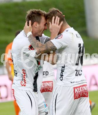 Fussball Bundesliga. RZ Pellets WAC gegen FC Admira Wacker Moedling. Torjubel Michael Sollbauer, Peter Zulj (WAC). Klagenfurt, am 27.9.2014.
Foto: Kuess

---
pressefotos, pressefotografie, kuess, qs, qspictures, sport, bild, bilder, bilddatenbank