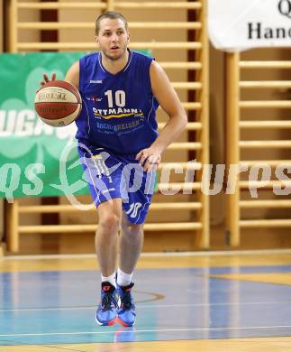 Basketball 2. Bundesliga. KOS Posojilnica Bank Celovec gegen Raiffeisen Radenthein Garnets.  Matej Pirija (Radenthein). Klagenfurt, am 27.9.2014.
Foto: Kuess
---
pressefotos, pressefotografie, kuess, qs, qspictures, sport, bild, bilder, bilddatenbank