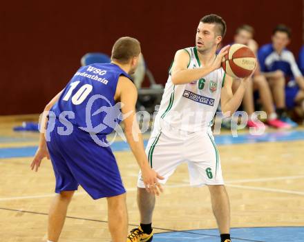 Basketball 2. Bundesliga. KOS Posojilnica Bank Celovec gegen Raiffeisen Radenthein Garnets.  Darko Prolic,  (KOS), Matej Pirija (Radenthein). Klagenfurt, am 27.9.2014.
Foto: Kuess
---
pressefotos, pressefotografie, kuess, qs, qspictures, sport, bild, bilder, bilddatenbank