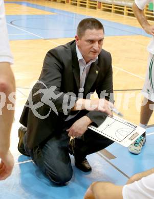 Basketball 2. Bundesliga. KOS Posojilnica Bank Celovec gegen Raiffeisen Radenthein Garnets. Trainer Predrag Radovic  (KOS). Klagenfurt, am 27.9.2014.
Foto: Kuess
---
pressefotos, pressefotografie, kuess, qs, qspictures, sport, bild, bilder, bilddatenbank