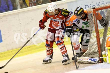 EBEL. Eishockey Bundesliga. KAC gegen Moser Medical Graz 99ers. Thomas Koch,  (KAC), Matt Kelly (Graz). Klagenfurt, am 28.9.2014.
Foto: Kuess 

---
pressefotos, pressefotografie, kuess, qs, qspictures, sport, bild, bilder, bilddatenbank