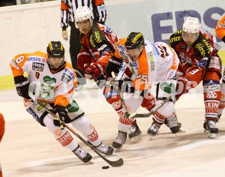 EBEL. Eishockey Bundesliga. KAC gegen Moser Medical Graz 99ers. Thomas Hundertpfund, Jakub Koreis,  (KAC), Marek Zagrapan, Jake Marto (Graz). Klagenfurt, am 28.9.2014.
Foto: Kuess 

---
pressefotos, pressefotografie, kuess, qs, qspictures, sport, bild, bilder, bilddatenbank