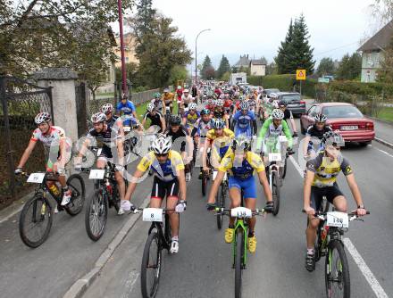 Bergduathlon. Kosiak Loewe. Start. Feistritz im Rosental, am 4.10.2014.
Foto: Kuess
---
pressefotos, pressefotografie, kuess, qs, qspictures, sport, bild, bilder, bilddatenbank