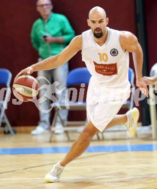 Basketball 2. Bundesliga. Woerthersee Piraten gegen Mistelbach Mustangs. Joachim Buggelsheim (Piraten). Klagenfurt, am 4.10.2014.
Foto: Kuess
---
pressefotos, pressefotografie, kuess, qs, qspictures, sport, bild, bilder, bilddatenbank