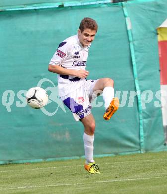 Fussball. Regionalliga. SAK gegen Sturm Graz Amateure. Daniel Perkounig(SAK). Klagenfurt, 4.10.2014.
Foto: Kuess
---
pressefotos, pressefotografie, kuess, qs, qspictures, sport, bild, bilder, bilddatenbank