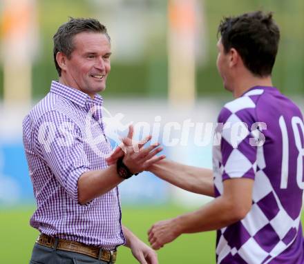 Fussball Regionalliga. RZ Pellets WAC Amateure gegen SK Austria Klagenfurt. Trainer Manfred Bender, Bernd Kager (Austria Klagenfurt). Wolfsberg, am 5.10.2014.
Foto: Kuess
---
pressefotos, pressefotografie, kuess, qs, qspictures, sport, bild, bilder, bilddatenbank