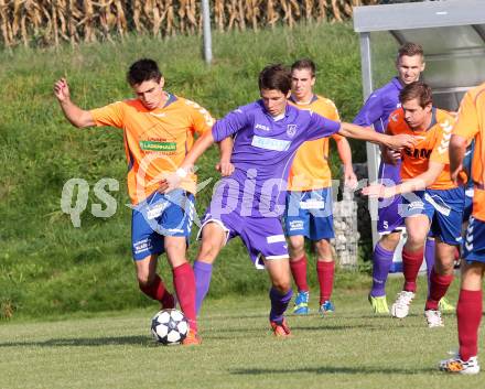 Fussball Unterliga Ost. SPG FC Poggersdorf KM gegen Globasnitz. Fabian Krenn (Poggersdorf), Anze Pesl (Globasnitz). Poggersdorf, 5.10.2014.
Foto: Kuess
---
pressefotos, pressefotografie, kuess, qs, qspictures, sport, bild, bilder, bilddatenbank