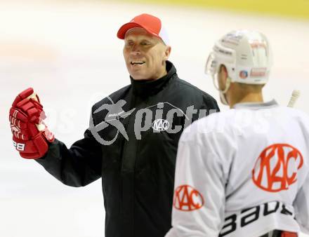 EBEL. Eishockey Bundesliga. Training KAC. Trainer Doug Mason. Klagenfurt, am 7.10.2014.
Foto: Kuess
---
pressefotos, pressefotografie, kuess, qs, qspictures, sport, bild, bilder, bilddatenbank