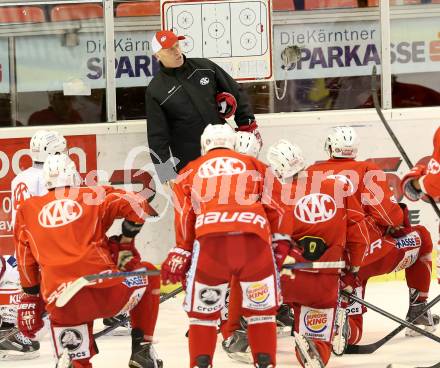 EBEL. Eishockey Bundesliga. Training KAC. Trainer Doug Mason. Klagenfurt, am 7.10.2014.
Foto: Kuess
---
pressefotos, pressefotografie, kuess, qs, qspictures, sport, bild, bilder, bilddatenbank