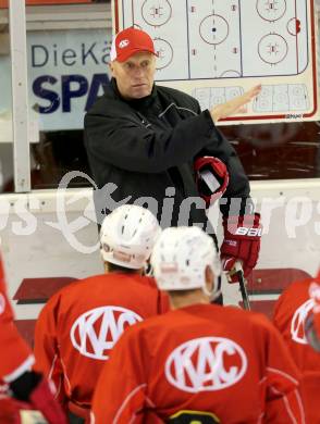 EBEL. Eishockey Bundesliga. Training KAC. Trainer Doug Mason. Klagenfurt, am 7.10.2014.
Foto: Kuess
---
pressefotos, pressefotografie, kuess, qs, qspictures, sport, bild, bilder, bilddatenbank