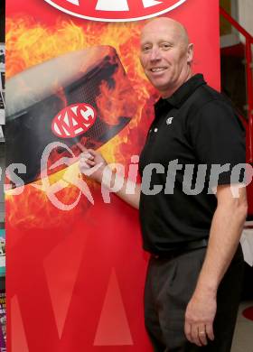 EBEL. Eishockey Bundesliga. Pressekonferenz KAC. Trainer Doug Mason. Klagenfurt, am 7.10.2014.
Foto: Kuess
---
pressefotos, pressefotografie, kuess, qs, qspictures, sport, bild, bilder, bilddatenbank