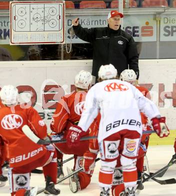 EBEL. Eishockey Bundesliga. Training KAC. Trainer Doug Mason. Klagenfurt, am 7.10.2014.
Foto: Kuess
---
pressefotos, pressefotografie, kuess, qs, qspictures, sport, bild, bilder, bilddatenbank