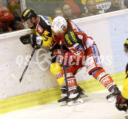 EBEL. Eishockey Bundesliga. KAC gegen UPC Vienna Capitals.  Stefan Geier,  (KAC), Sven Klimbacher (Caps). Klagenfurt, am 10.10.2014.
Foto: Kuess 

---
pressefotos, pressefotografie, kuess, qs, qspictures, sport, bild, bilder, bilddatenbank