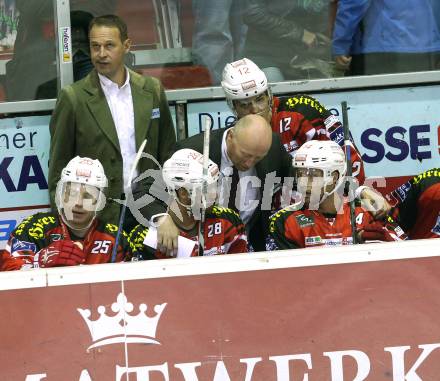 EBEL. Eishockey Bundesliga. KAC gegen UPC Vienna Capitals. Trainer Doug Mason, Johannes Reichel, Martin Schumnig  (KAC). Klagenfurt, am 10.10.2014.
Foto: Kuess 

---
pressefotos, pressefotografie, kuess, qs, qspictures, sport, bild, bilder, bilddatenbank