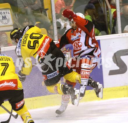 EBEL. Eishockey Bundesliga. KAC gegen UPC Vienna Capitals. Jacques Jean Francois,  (KAC), Mario Fischer (Caps). Klagenfurt, am 10.10.2014.
Foto: Kuess 

---
pressefotos, pressefotografie, kuess, qs, qspictures, sport, bild, bilder, bilddatenbank