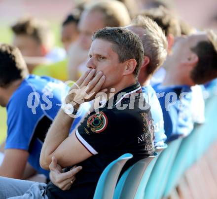 Fussball. Freundschaftsspiel. RZ Pellets WAC gegen Udinese Calcio. Trainer Dietmar Kuehbauer (WAC). Villach, 10.10.2014.
Foto: Kuess
---
pressefotos, pressefotografie, kuess, qs, qspictures, sport, bild, bilder, bilddatenbank