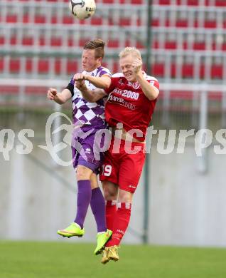 Fussball Regionalliga. SK Austria Klagenfurt gegen Vorwaerts Steyr. Fabian Miesenboeck,  (Austria Klagenfurt), David Peham (Vorwaerts Steyr). Klagenfurt, 11.10.2014.
Foto: Kuess
---
pressefotos, pressefotografie, kuess, qs, qspictures, sport, bild, bilder, bilddatenbank