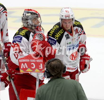 EBEL. Eishockey Bundesliga. EC VSV gegen KAC. enttaeuscht Patrick Harand, Pekka Tuokkola (KAC). Villach, am 12.10.2014.
Foto: Kuess 


---
pressefotos, pressefotografie, kuess, qs, qspictures, sport, bild, bilder, bilddatenbank