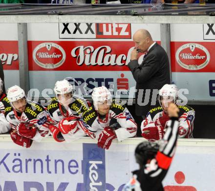 EBEL. Eishockey Bundesliga. EC VSV gegen KAC. Trainer Doug Mason (KAC). Villach, am 12.10.2014.
Foto: Kuess 


---
pressefotos, pressefotografie, kuess, qs, qspictures, sport, bild, bilder, bilddatenbank