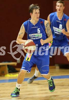 Basketball 2. Bundesliga. KOS Celovec gegen BBU Salzburg. Fabio Thaler (Salzburg). Klagenfurt, 11.10.2014.
Foto: Kuess
---
pressefotos, pressefotografie, kuess, qs, qspictures, sport, bild, bilder, bilddatenbank